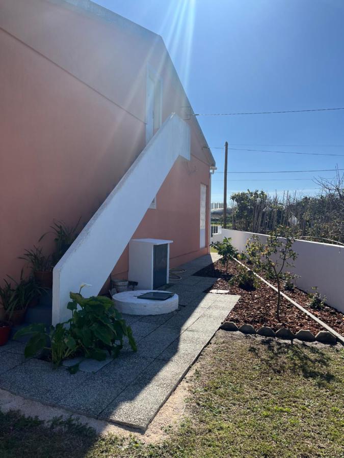 Moradia Alegre No Centro Da Vila Da Tocha. Exterior photo